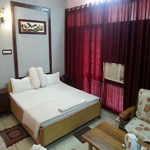 Hotel Royal Inn